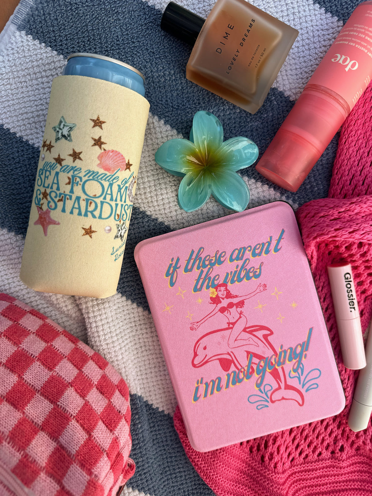 Sea Foam and Stardust Can Cooler