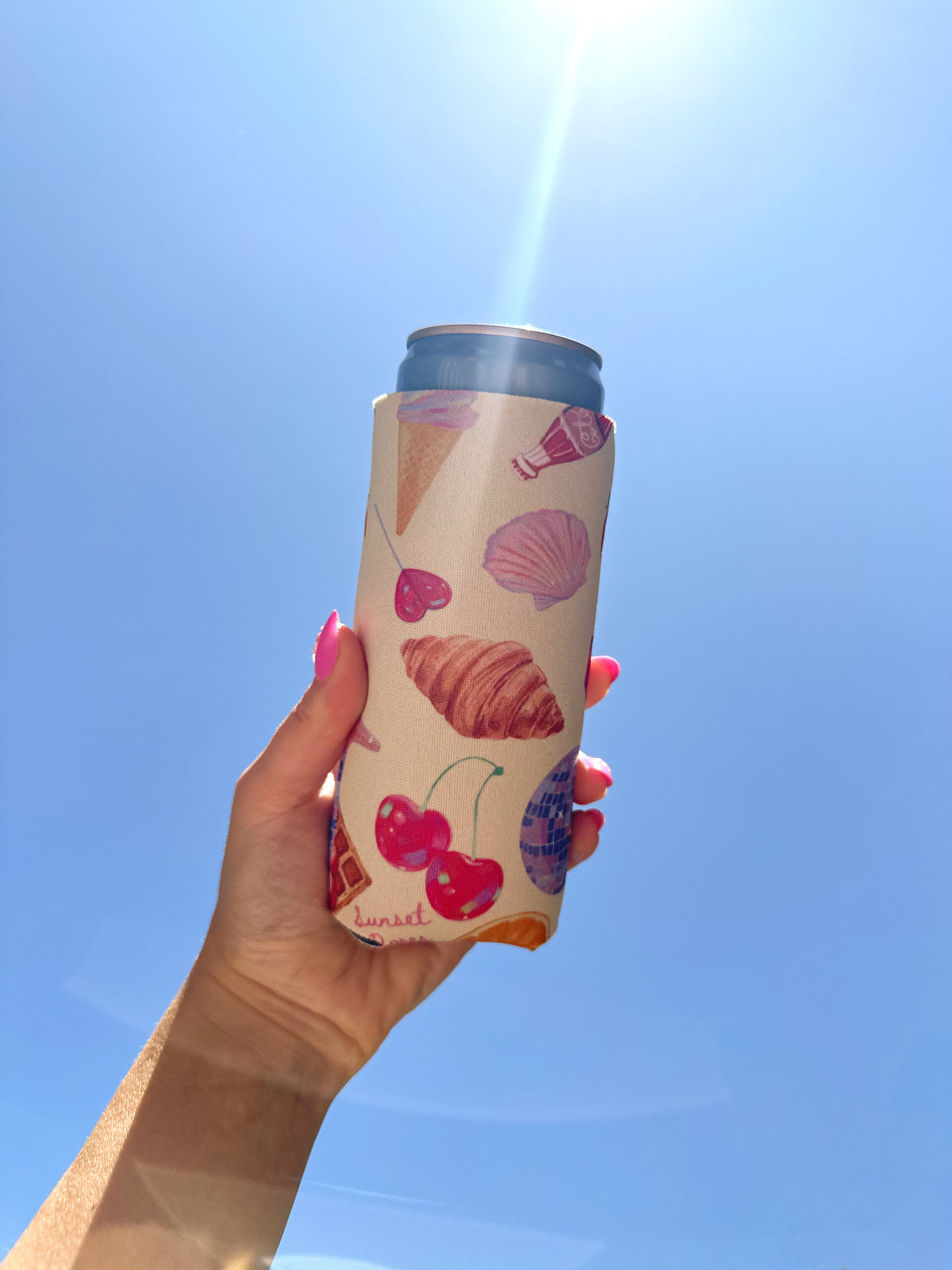 Summer Favorites Can Cooler