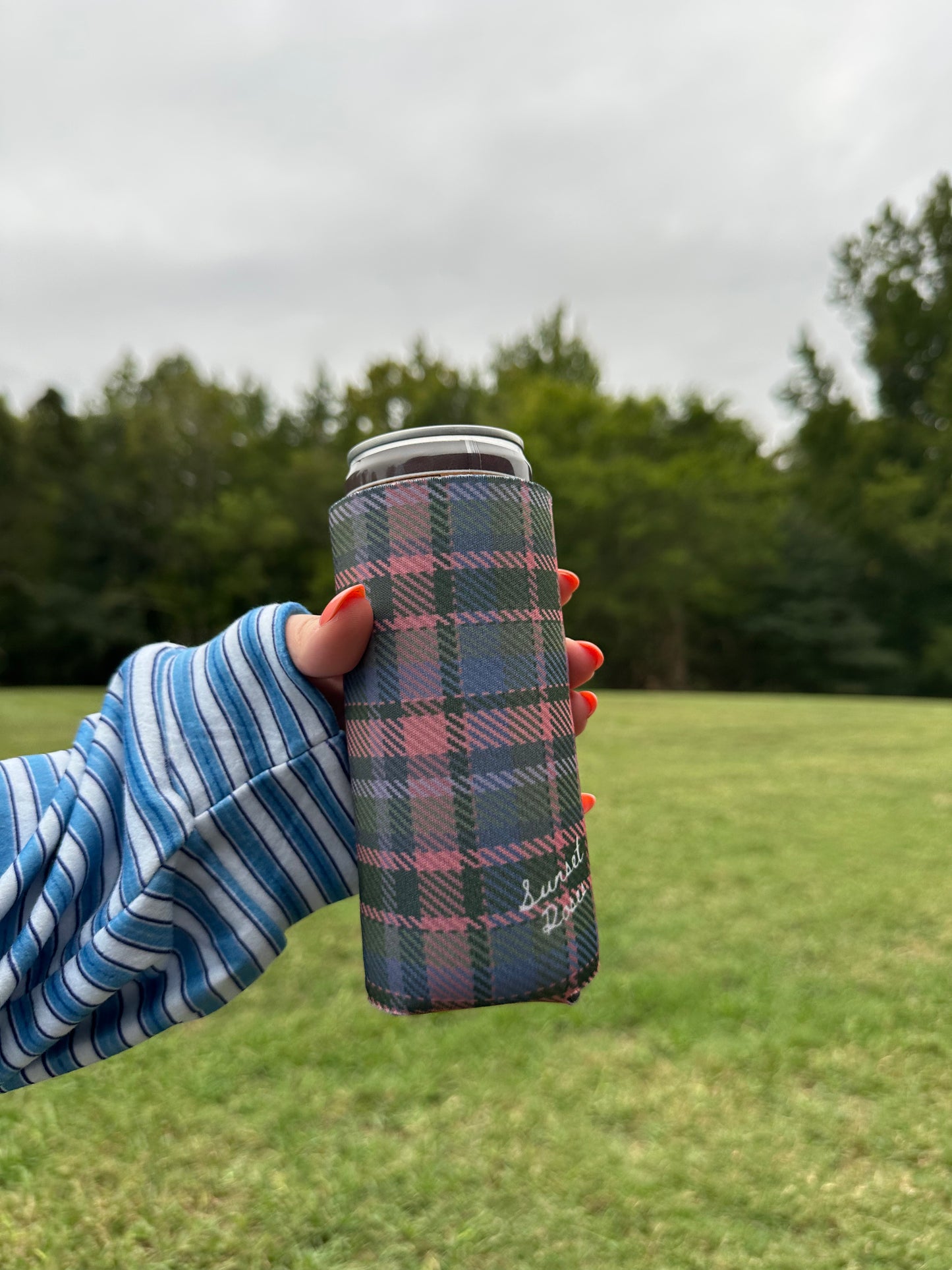 Evergreen Plaid Slim Can Cooler