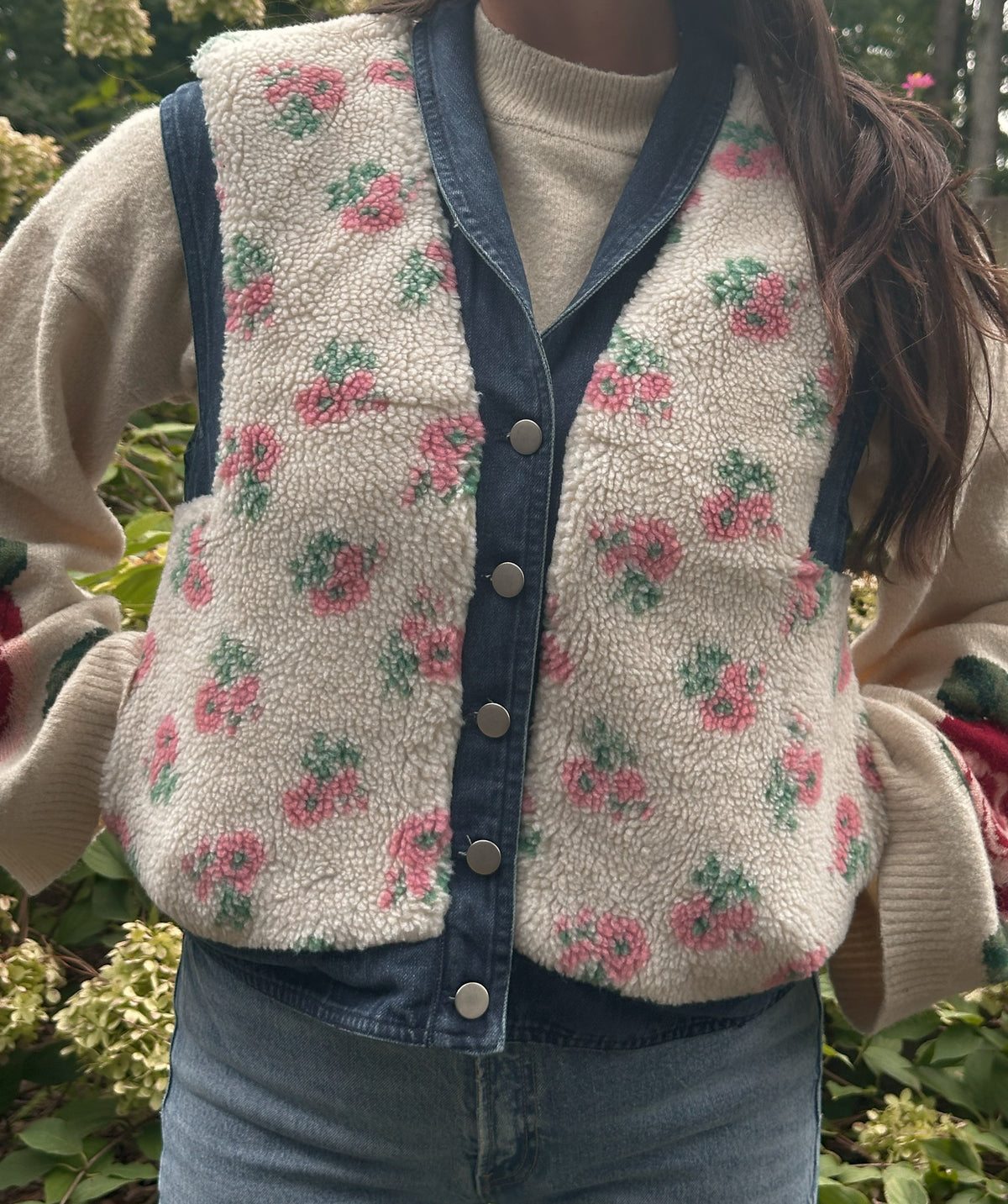Rosebud Sherpa Vest