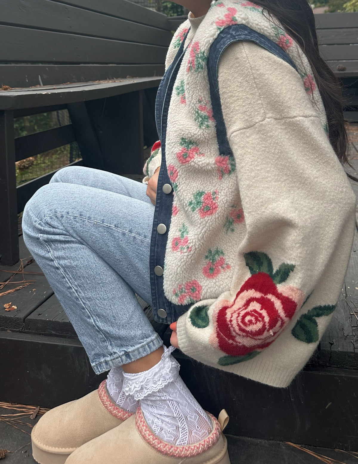 Rosebud Sherpa Vest