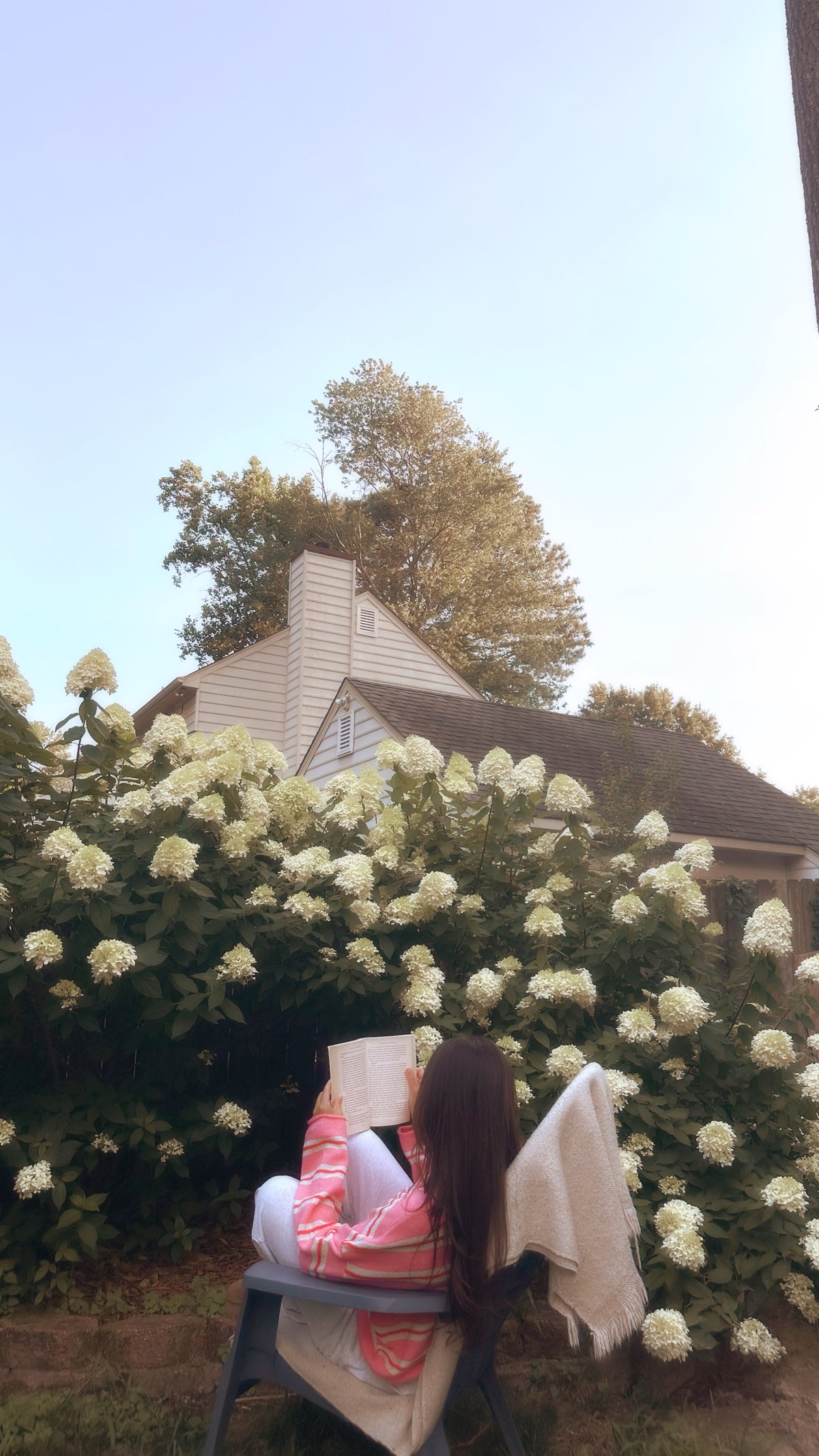 The Sunday Cardi in Rose Garden